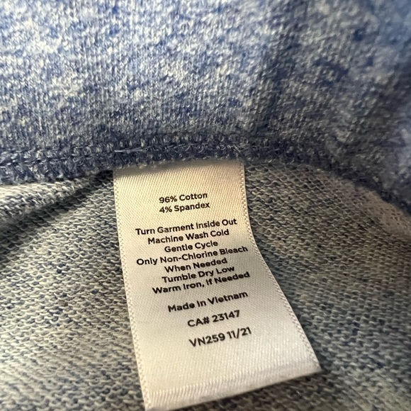 T by Talbots light blue knit shorts, medium - Picture 8 of 9